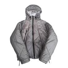 Load image into Gallery viewer, TECH PUFFA (GREY/WHITE)