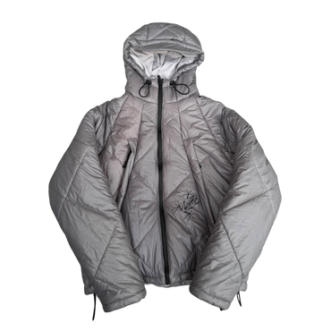 OHGA PUFF COAT グレー TECH PUFFA (GREY/WHITE) – heavencanwait.store