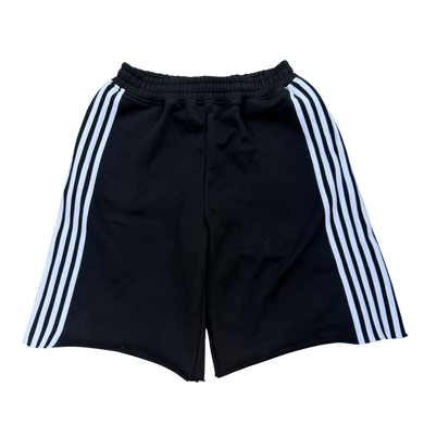 SPIKE SHORTS (BLACK)