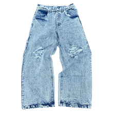 Load image into Gallery viewer, I &lt;3 NOTHING JEANS (BLUE)