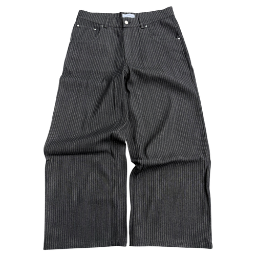 PIN STRIPE DENIM (BLACK)