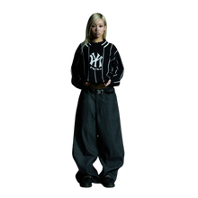 Load image into Gallery viewer, STRIPED KNIT POLO (BLACK)