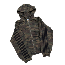 Load image into Gallery viewer, SPIKE HOODIE (CAMO)