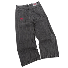 Load image into Gallery viewer, V2 STONE WASH DENIM