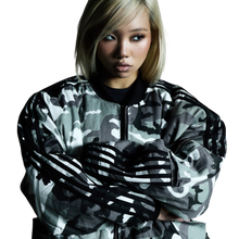 Load image into Gallery viewer, SIBERIA BOMBER JACKET