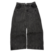 Load image into Gallery viewer, V2 STONE WASH DENIM