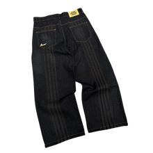 Load image into Gallery viewer, RAW SEAMS DENIM