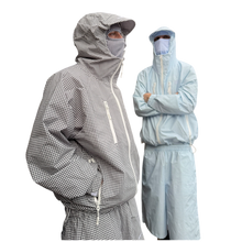 Load image into Gallery viewer, TECH JACKET (BLUE PLAID)