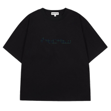 Load image into Gallery viewer, LOGO TEE (TARTAN)